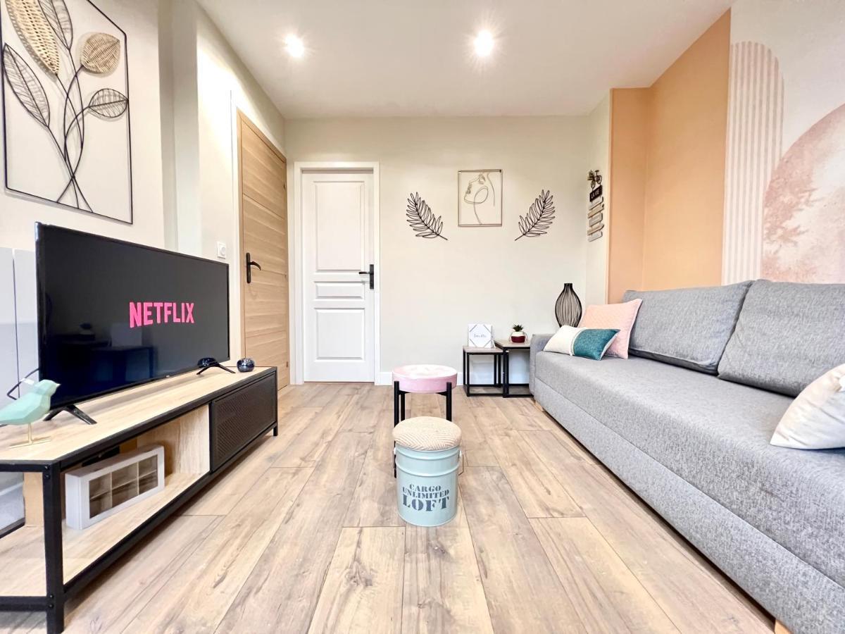 Апартаменты L'Odyssee, A 5 Min De La Gare ~ Fibre + Parking Пуатье Экстерьер фото